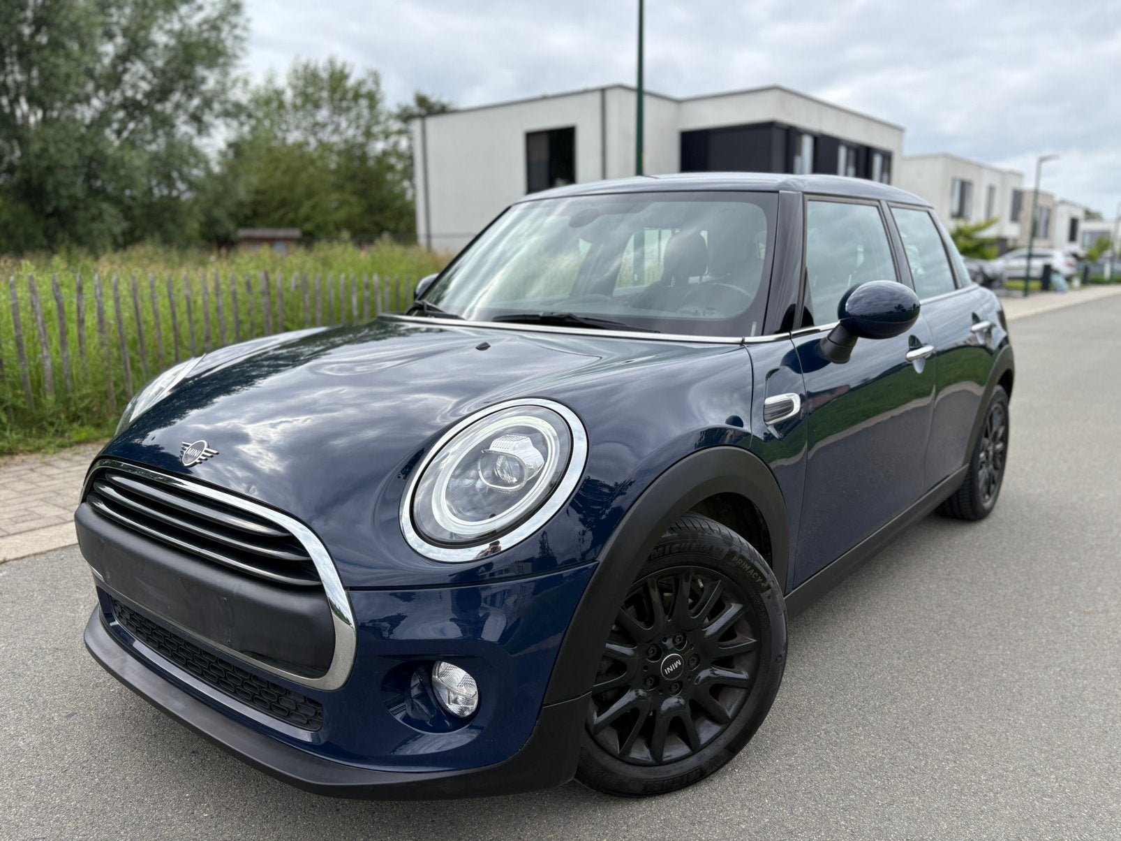 Mini one 1.5 benzine##59000km#NAVI#BLUETOOTH#AIRCO#GARANTIE#, Autos, Mini, Entreprise, Achat, One, ABS, Phares directionnels, Régulateur de distance