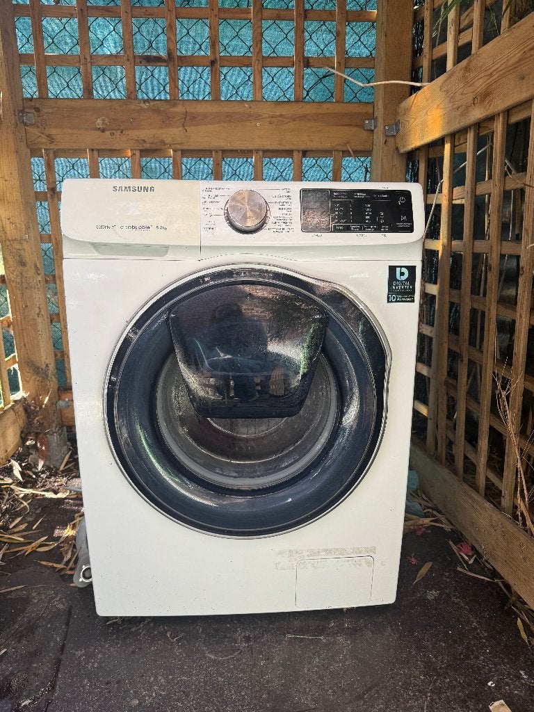 Wasmachine, Elektronische apparatuur, Ophalen, 1200 tot 1600 toeren, Wolwasprogramma, Bovenlader