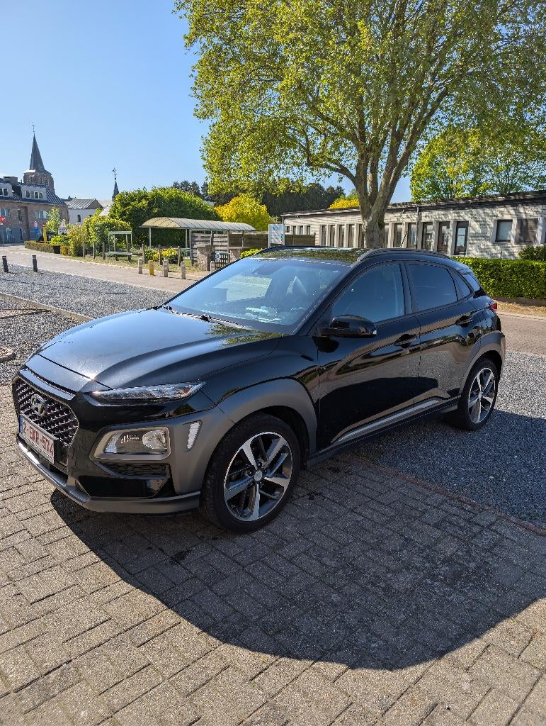 Hyundai Kona 1.0 T-GDI Sky | 11/2018 | Rijkelijk uitgerust, Auto's, Voorwielaandrijving, Zwart, Leder, 5 deurs