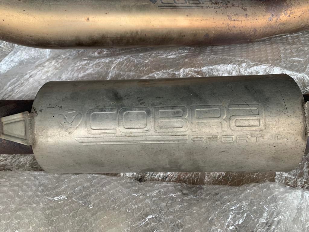 Venum Cobra uitlaat, Ophalen, Gebruikt, Ford