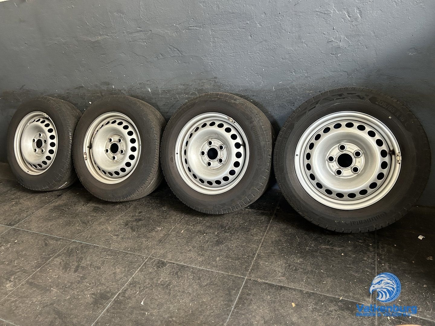7-8mm! Originele VW Transporter T5 GP T6 T6.1 16 inch stalen, Autos : Pièces & Accessoires, Pneus & Jantes, Pneus et Jantes, 16 pouces