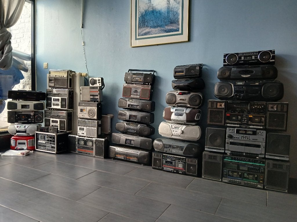 Lot de radios et de lecteurs de cassettes, TV, Hi-fi & Vidéo, JVC, Enceinte portable, 60 à 120 watts, Enlèvement