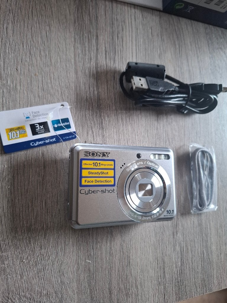 Sony fototoestel cybershot, Audio, Tv en Foto, Fotocamera's Digitaal, Ophalen, Geheugenkaart, 10 megapixels, Nieuw