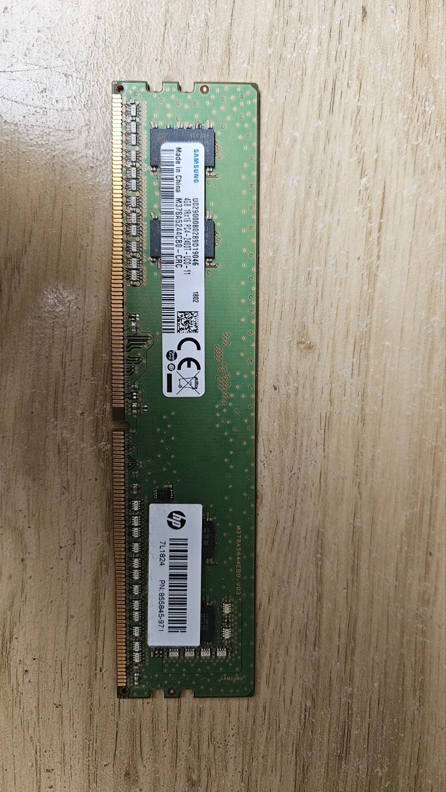 4GB RAM DDR4 DIMM - 2400MHz, Computers en Software, RAM geheugen, Ophalen, Gebruikt, DDR4, Desktop