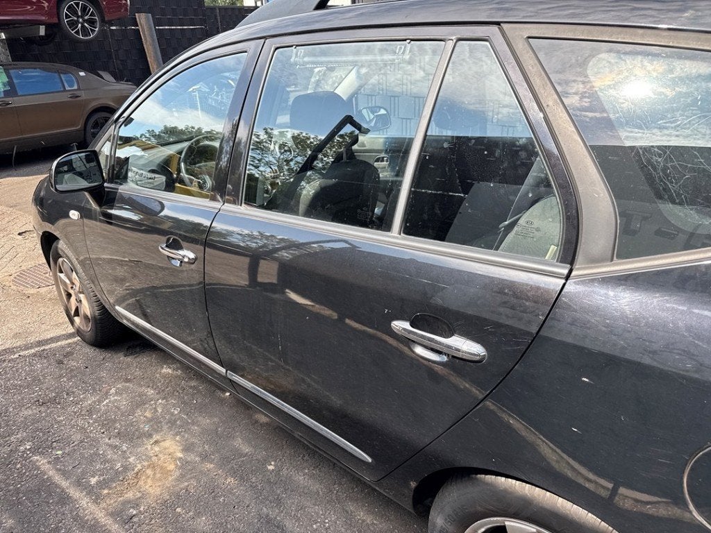 PORTE GAUCHE ARRIÈRE Kia Carens III (FG) (|770031D010|), Arrière, Kia, Info@kia.de, Utilisé