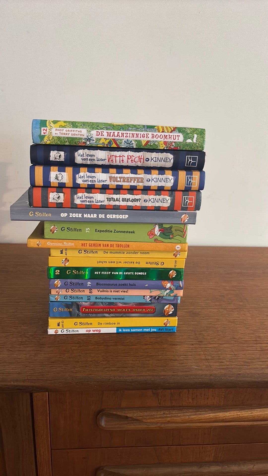 Veel boeken, Ophalen, Zo goed als nieuw