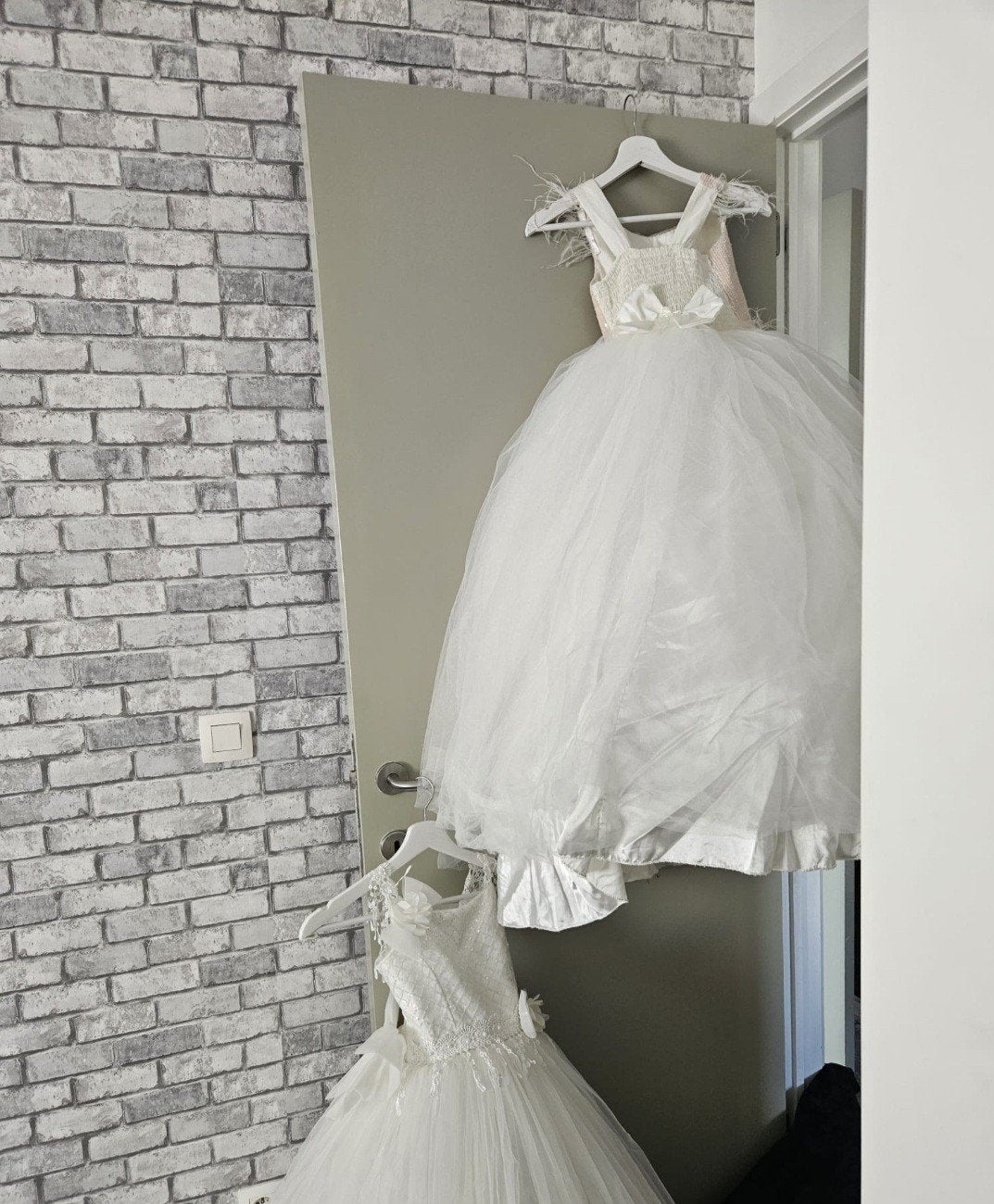 3 robes, Robe de demoiselle d'honneur, Comme neuf, Enlèvement, Blanc