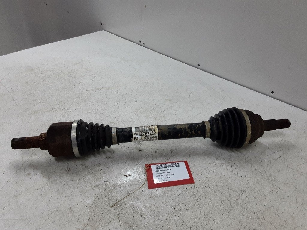 CARDAN AVANT GAUCHE (TRANSMISSION) Berlingo (9660782780), Autos : Pièces & Accessoires, Citroën, Mevr. I. Hauben, Utilisé, Rue de l'Espoir 34 34
4030  GRIVEGNÉE, BE