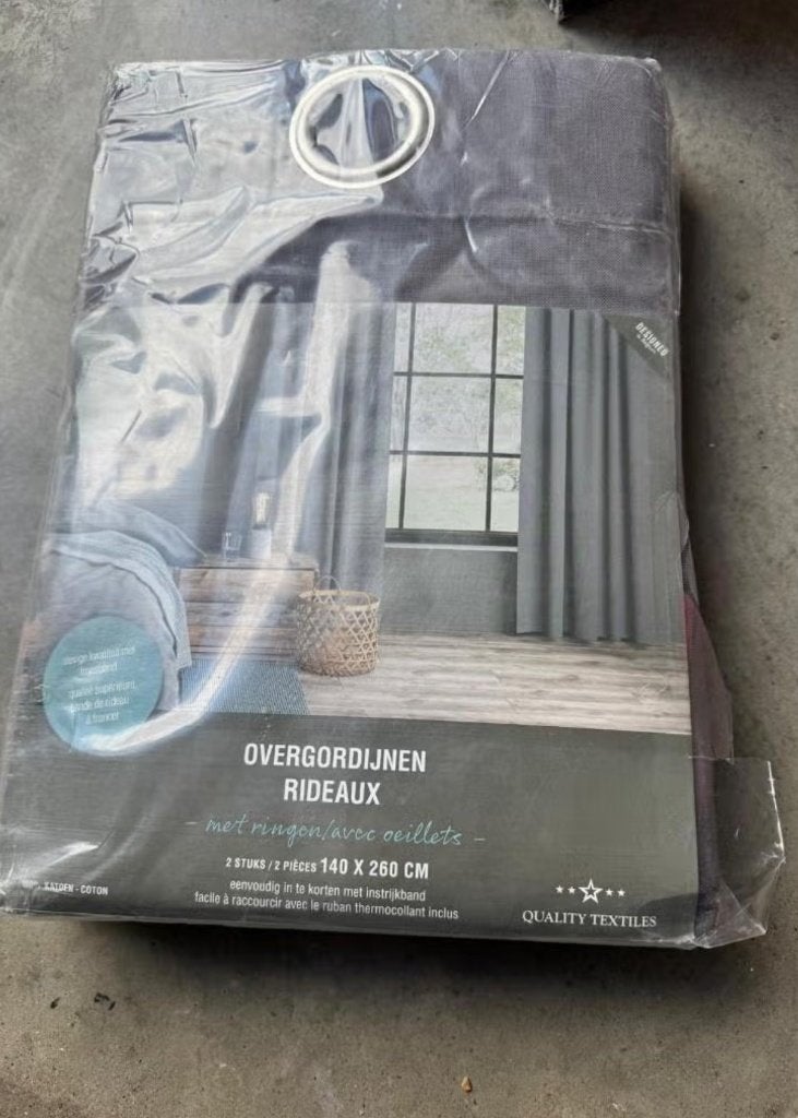 set overgordijnen met ringen - Nog nooit gebruikt, Huis en Inrichting, Stoffering | Gordijnen en Lamellen, Ophalen, Nieuw, 260 cm
