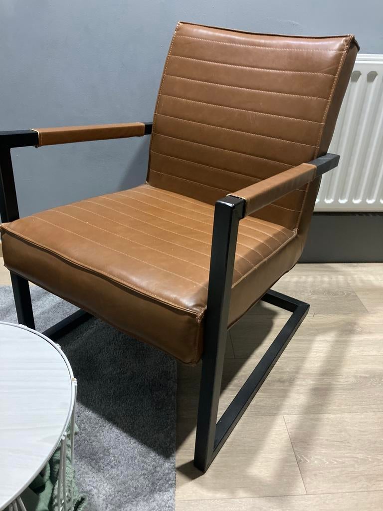 Fauteuil cognac | Industriële look, Ophalen, Zo goed als nieuw