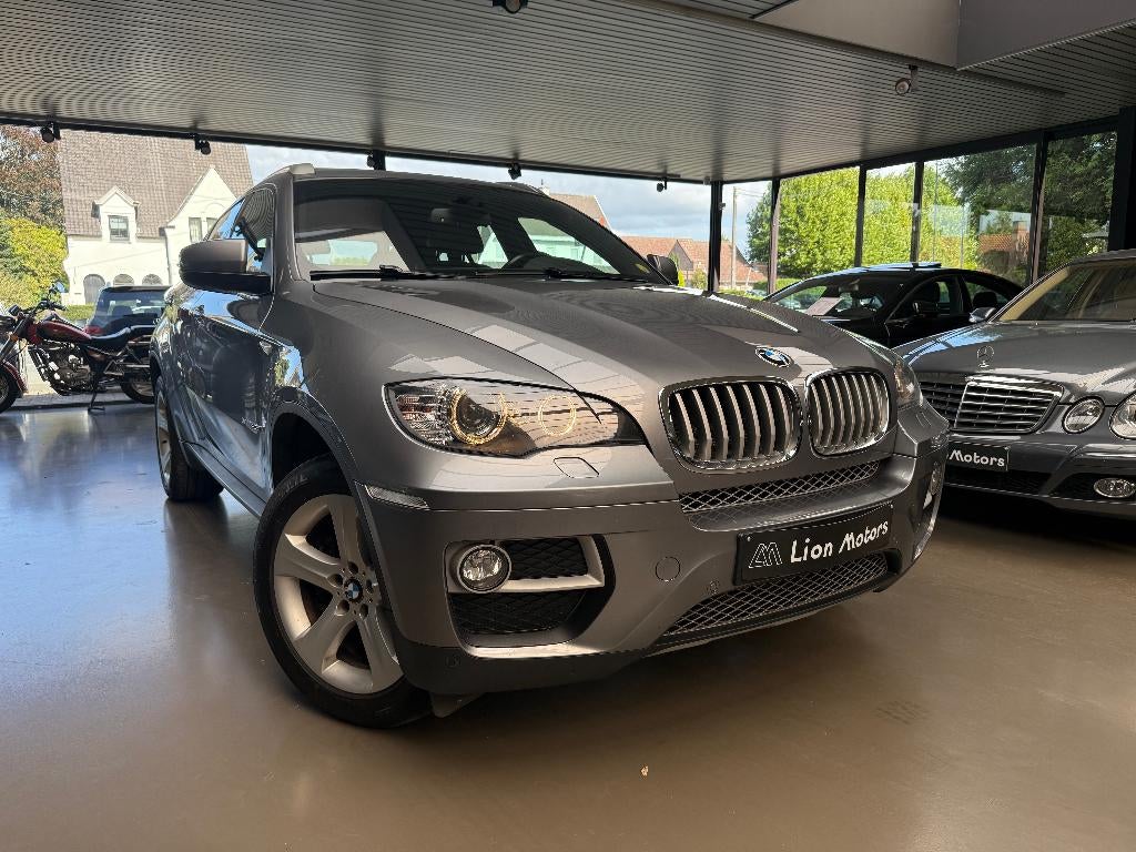 BMW X6 xDrive40d Sport*306pk*360 Cam*Headup*Panodak*Vacuum, Automaat, Zwart, 2993 cc, Bedrijf