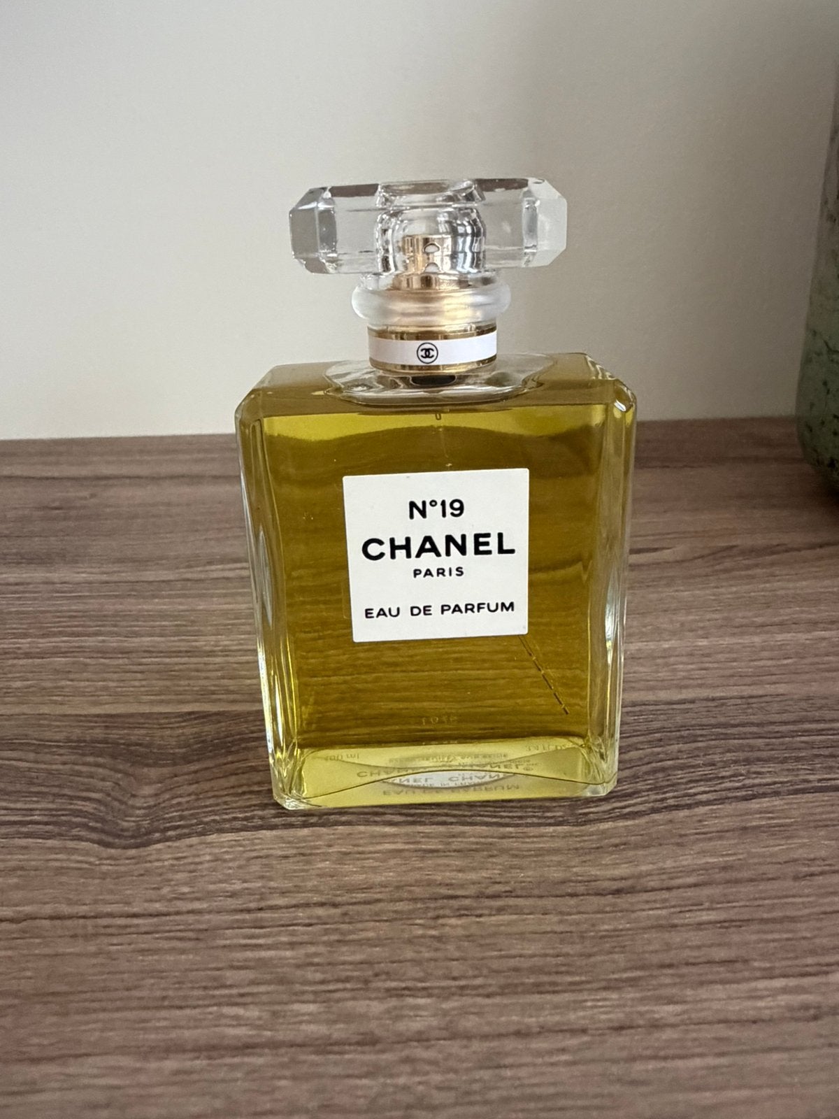 Originele CHANEL N°19 Eau de Parfum 100 ml, Ophalen of Verzenden, Zo goed als nieuw