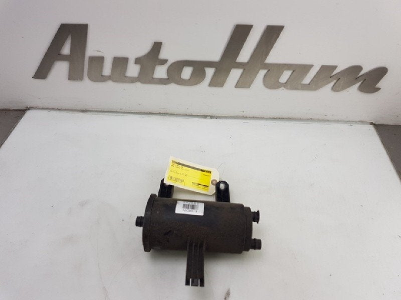 KOOLSTOFFILTER BMW 5 serie (F10) (|7223207|16137223207|), Gebruikt, BMW, Petuelring 130
80809  München, DE, Bayerische Motoren Werke AG