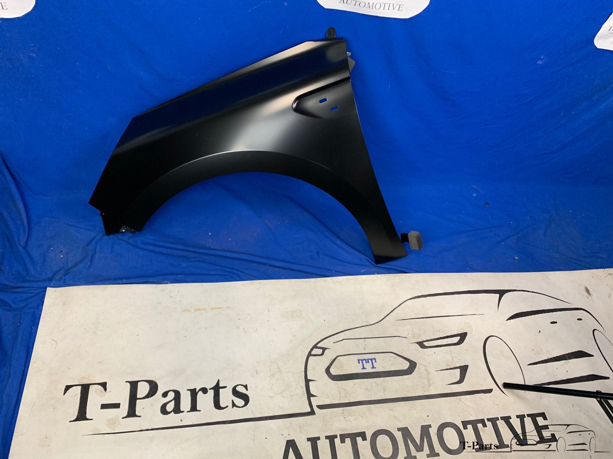 Renault clio 5 Initiale paris links zijscherm spatbord voors, Info@fabrikant.eu, Fabrikant BV, Renault, Nieuw