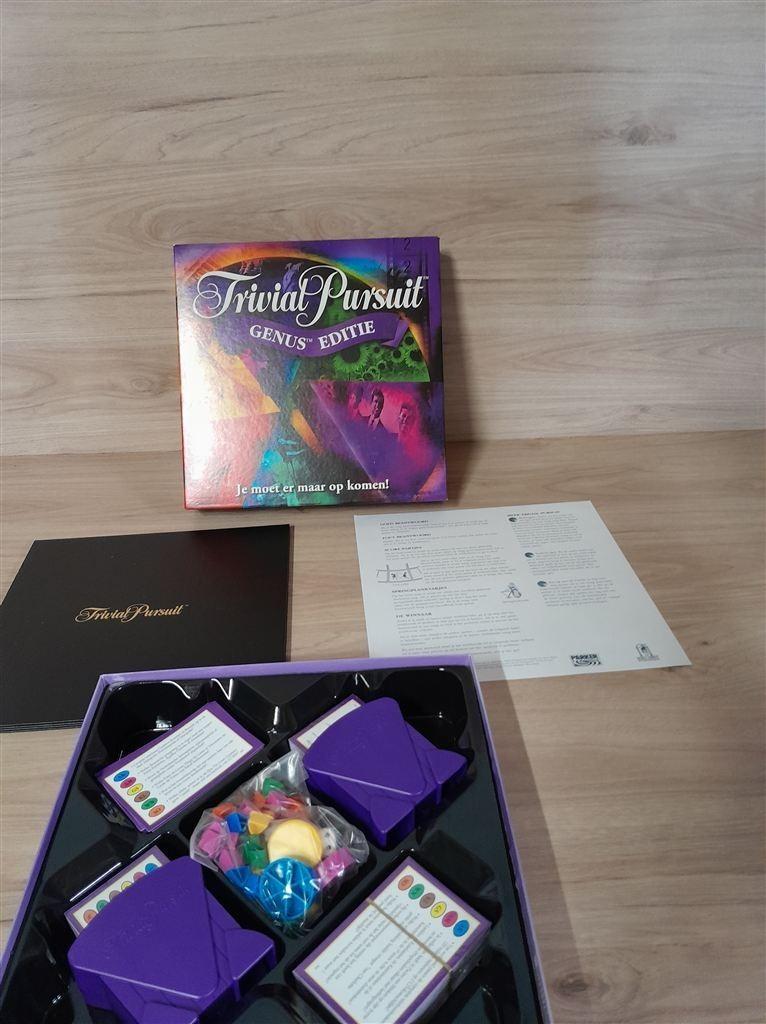 Trivial pursuit genus editie - s1933, Verzenden, Zo goed als nieuw
