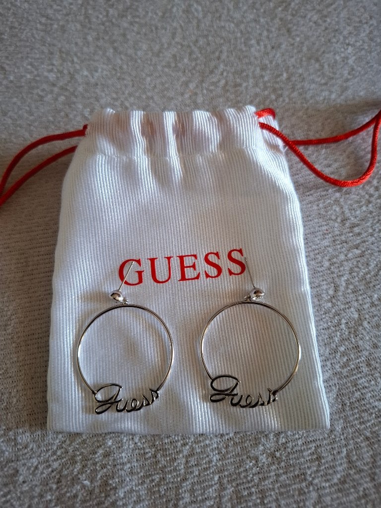 Guess oorbellen zilver, Ophalen, Hangers, Zo goed als nieuw, Met edelsteen