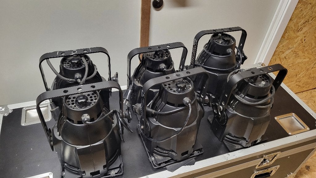 6x Briteq Multipar avec lampe HPL575X, Musique & Instruments, Enlèvement, Utilisé, Lumières