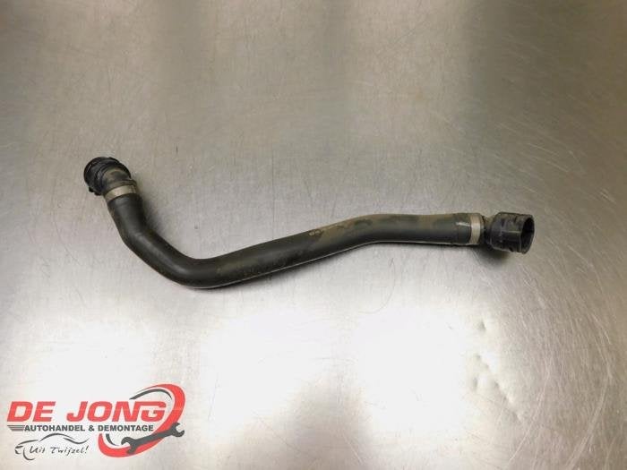 Tuyau radiateur d'un Mercedes A-Klasse, 3 mois de garantie, Utilisé, -, -