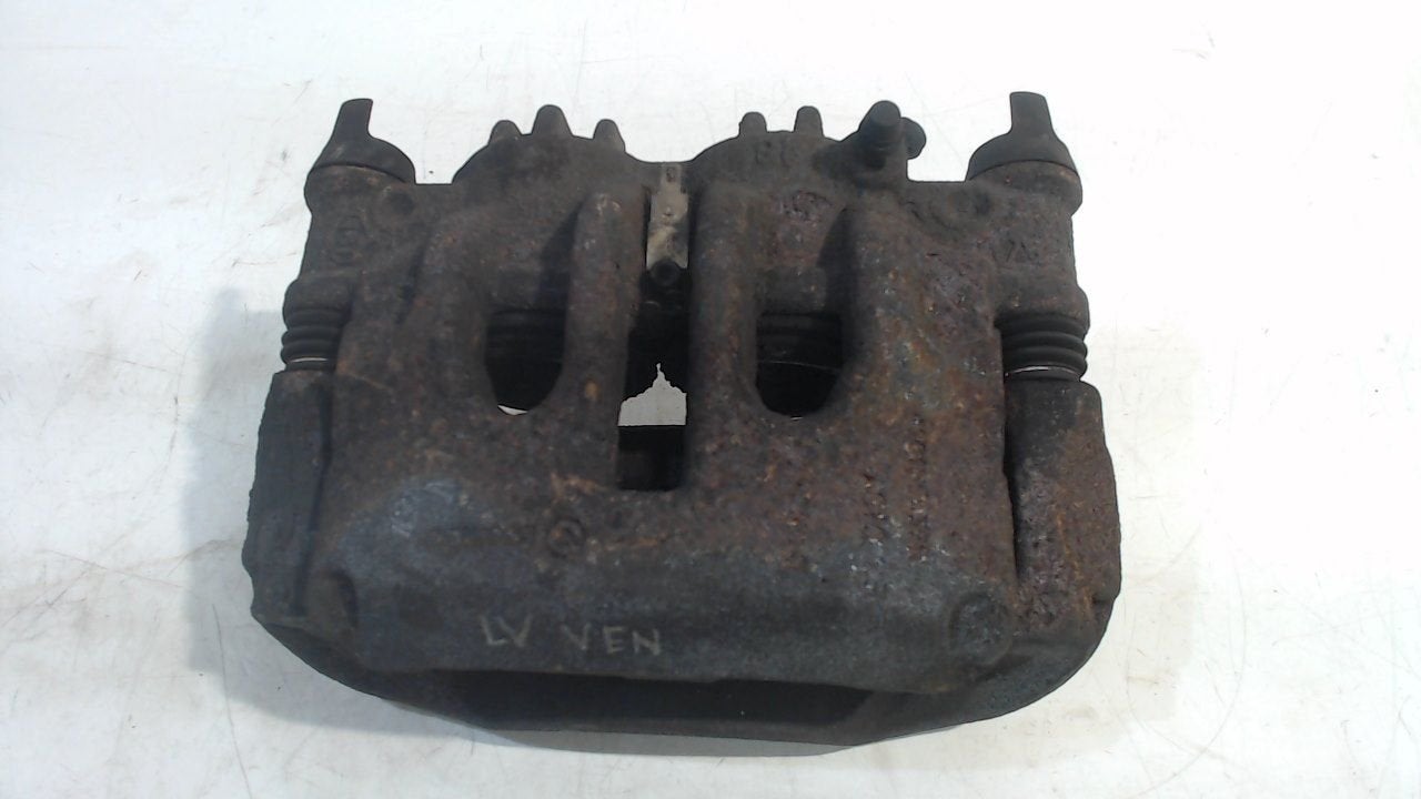 Remklauw links voor Renault Master, Onderdelen@venauto.nl, Van der Ven Autorecycling B.V., Gebruikt, Ettenseweg 76, 4706 PB Roosendaal, The Netherlands