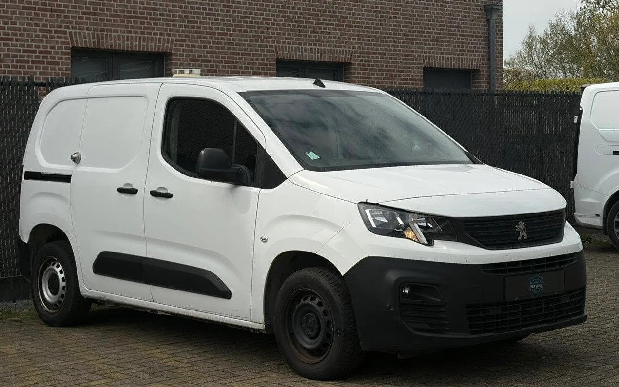 Peugeot Partner 1.5 Blue-HDI Premium L1, 144 g/km, 4 deurs, Stof, Euro 6