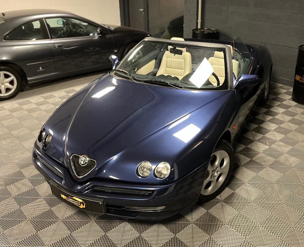 Alfa Romeo Spider 2.0i CT Ok Garantie 1 an, Auto's, Voorwielaandrijving, 114 kW, Cabriolet, Blauw