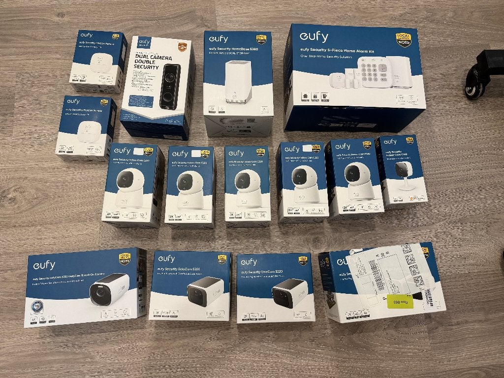 Eufy Security Megaset - HomeBase 3, 11 Cams, Deurbel, Ophalen of Verzenden, Zo goed als nieuw, Binnencamera
