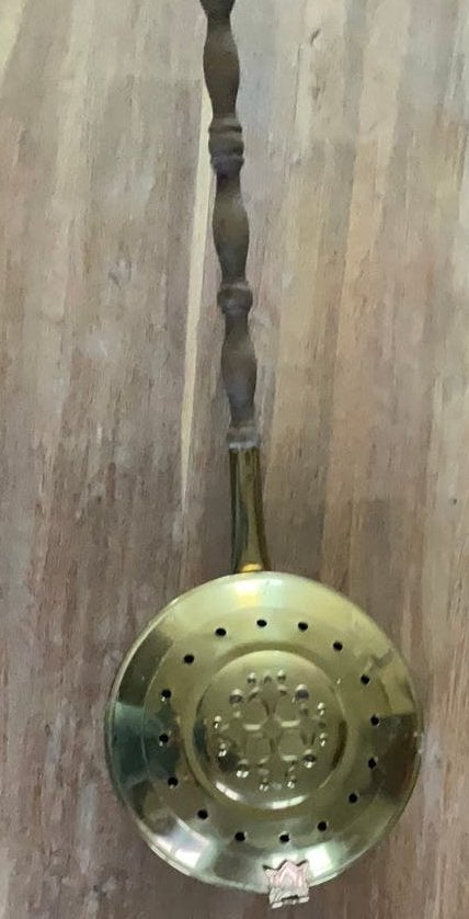 Antieke bedpan, Ophalen, Koper