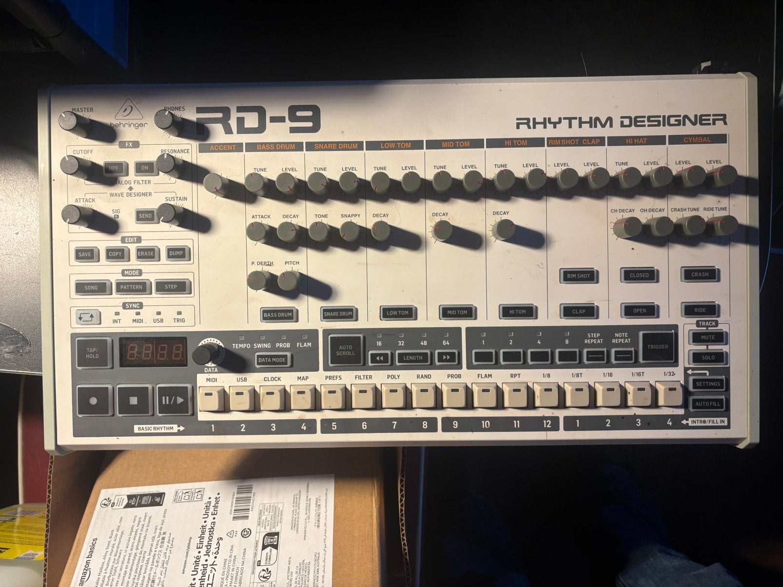 Behinger RD9 mint condition, high quality beats, Musique & Instruments, Enlèvement ou Envoi, Comme neuf