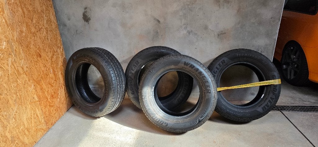 Goodyear Wrangler Territory HT (255 65 R18 H111), Auto-onderdelen, Ophalen, 18 inch, 255 mm, Nieuw