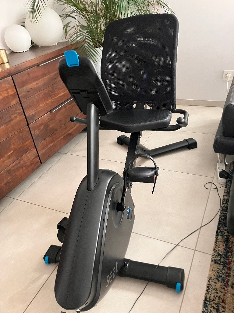 DOMYOS semi-verlengde hometrainer (verbonden stoel), Ophalen, Zo goed als nieuw, Metaal, Benen