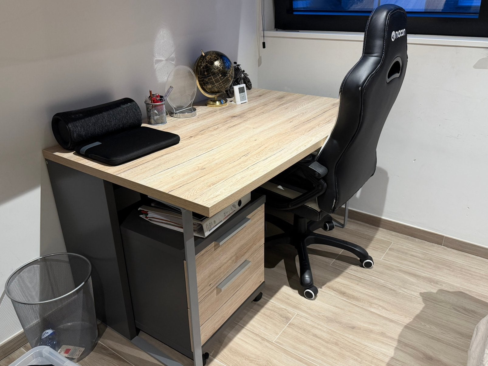 Bureau, 80 cm, Enlèvement, Bois, Utilisé