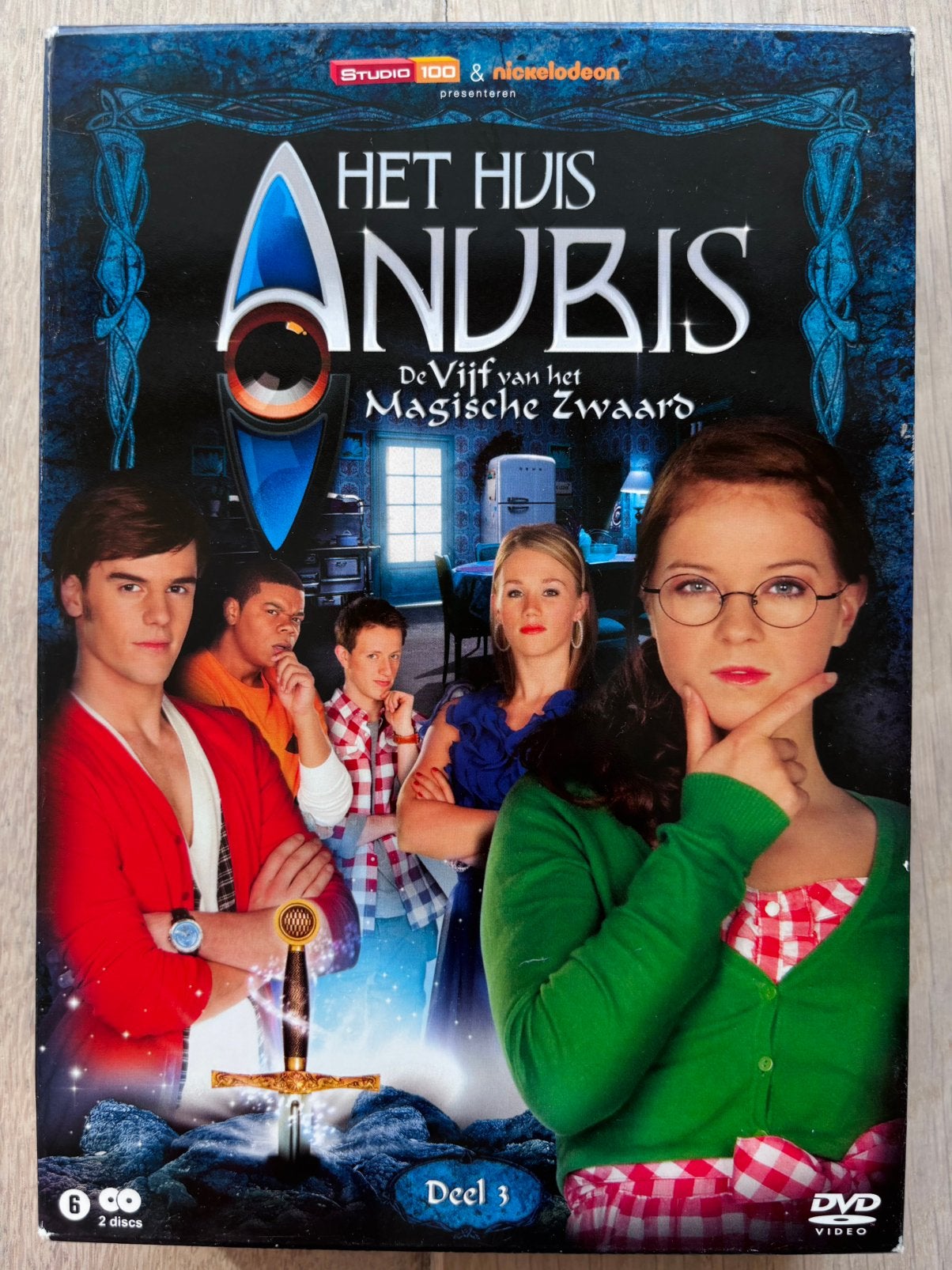 Het Huis Anubis DVD: Vijf van het Magische Zwaard: Reeks 3, Alle leeftijden, Zo goed als nieuw, Actie en Avontuur, Seizoen 3