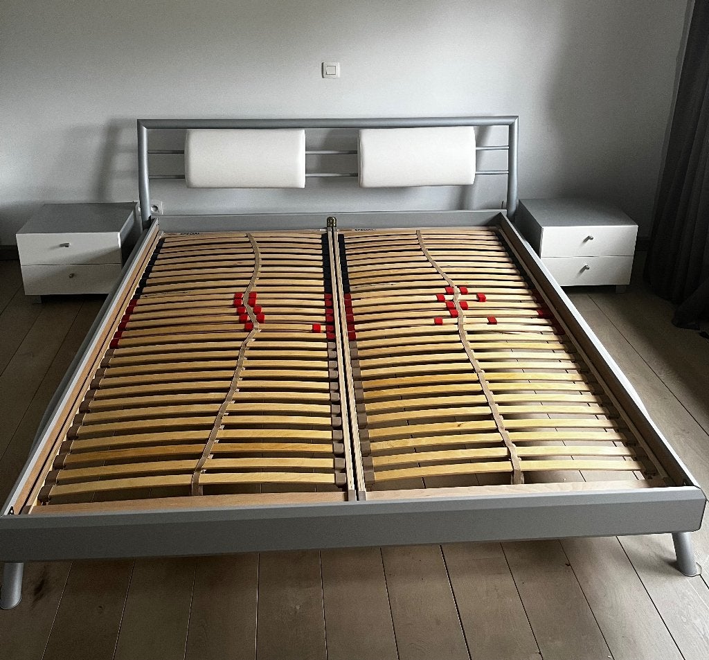 Modern en tijdloos tweepersoonsbed 180x200cm, Huis en Inrichting, Ophalen, Gebruikt, Tweepersoons, 180 cm