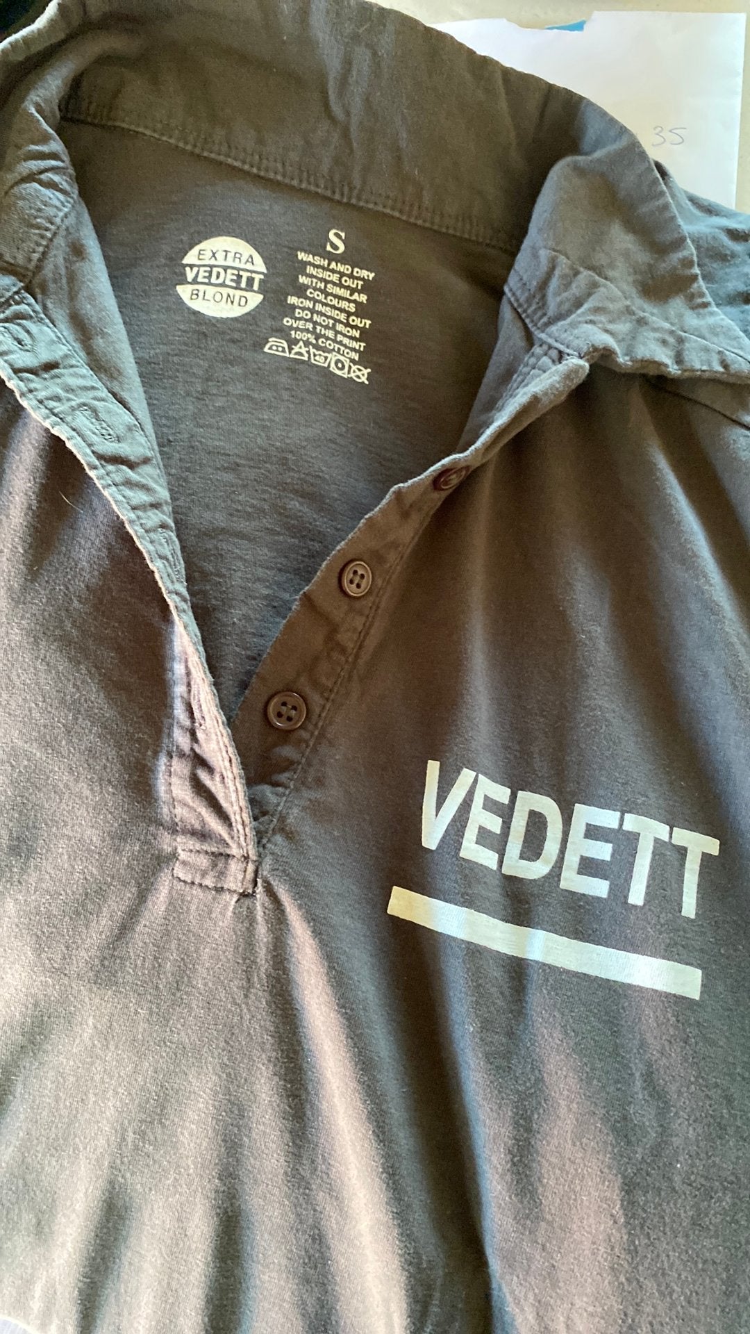 Vedett polo small of medium, Ophalen, Zo goed als nieuw