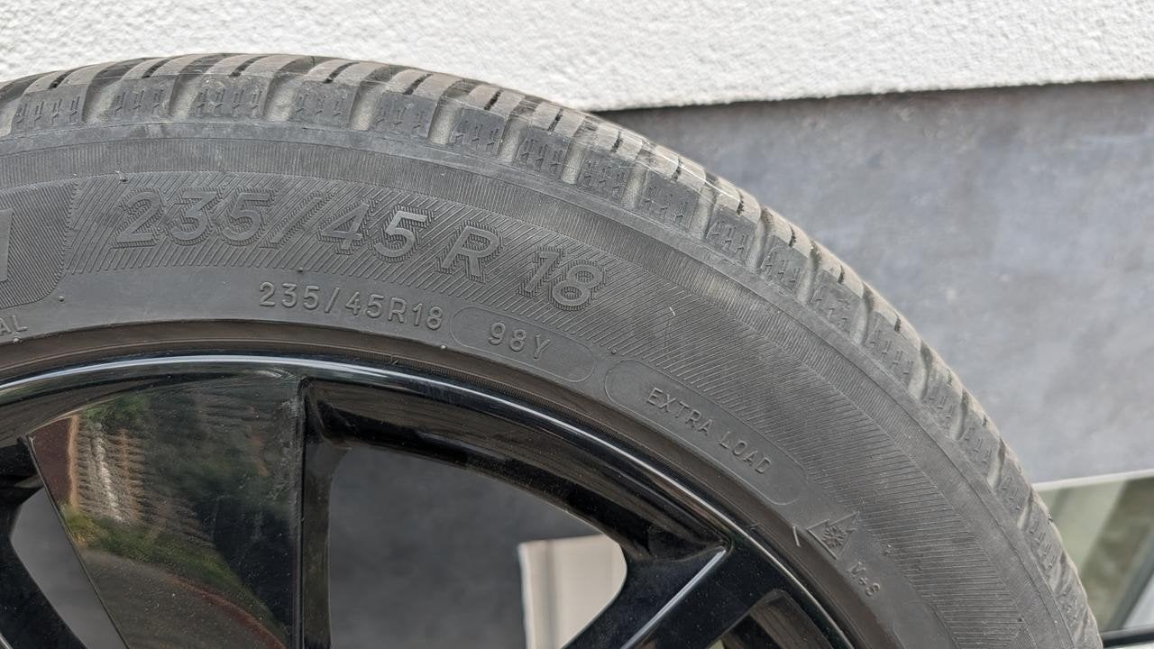 Originele Skoda velgen + Michelin All-Season banden, Enlèvement