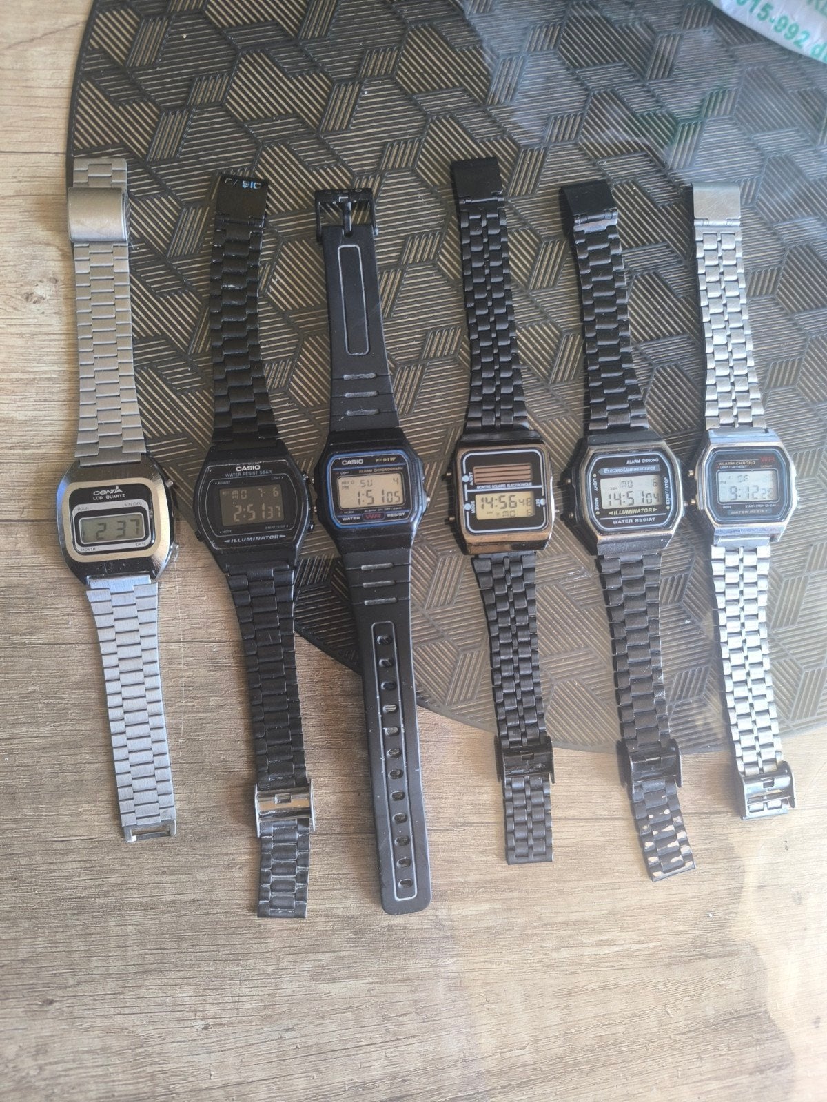 Horloges 7 stug, Handtassen en Accessoires, Horloges | Dames, Ophalen