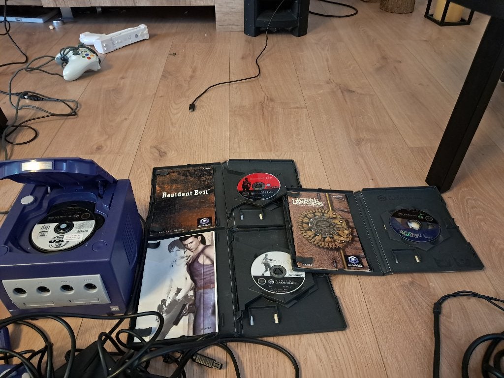 Nintendo GameCube, Games en Spelcomputers, Spelcomputers | Nintendo GameCube, Ophalen, Gebruikt, Met 1 controller, Paars