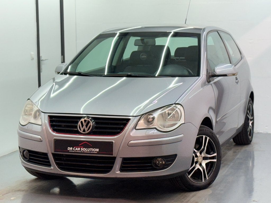 Vw Polo 9N Tour 1.4i ac pdc cruise control Lezok 2008, Autos, Volkswagen, Argent ou Gris, Achat, Entreprise, Garantie prolongée
