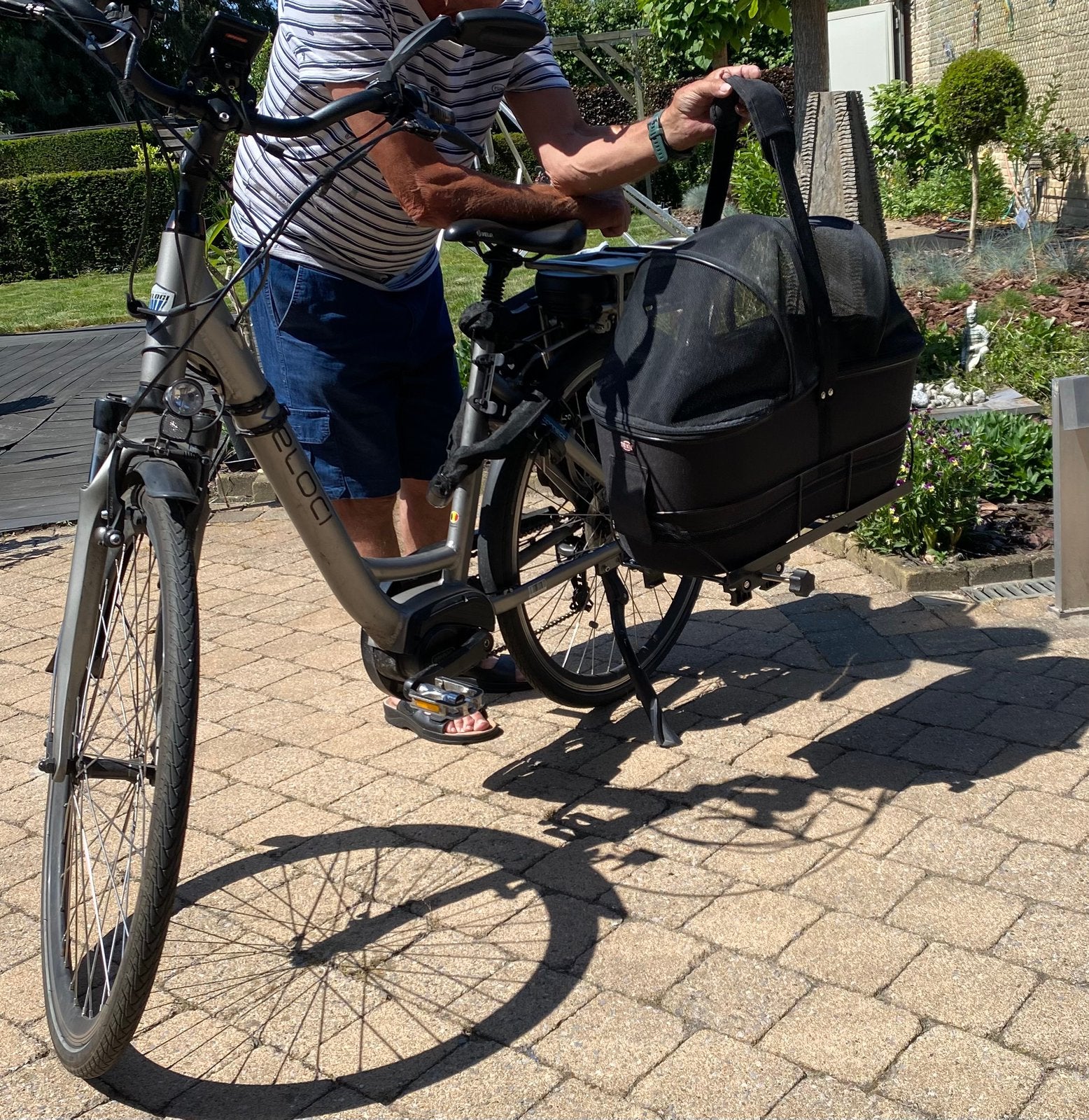 Hondenmand voor op de fiets., Fietsen en Brommers, Fietsaccessoires | Fietsmanden, Ophalen, Zo goed als nieuw, Fietsmand