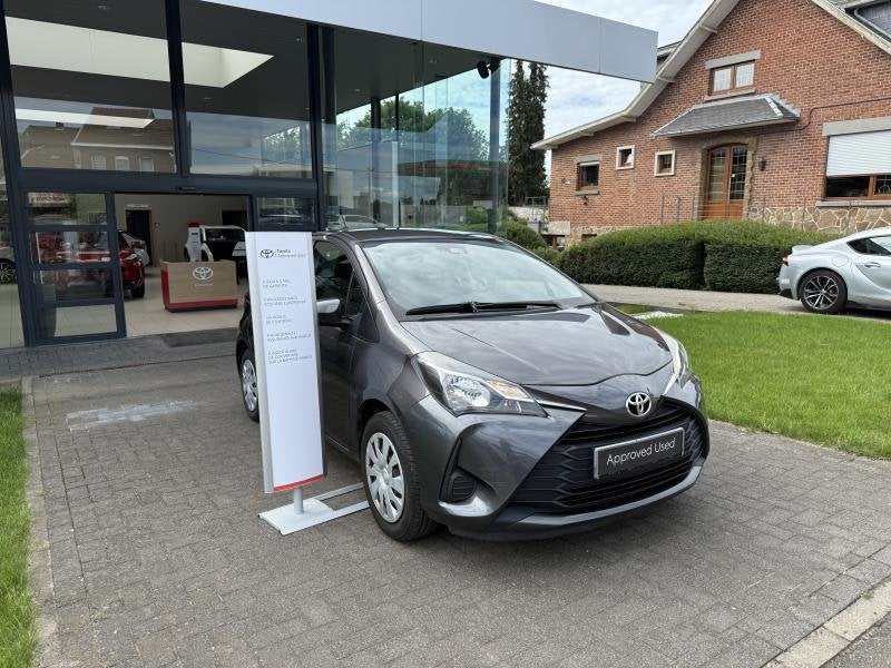 Toyota Yaris Active & Pack Y-OUNG, Autos, Achat, Euro 6, Autres couleurs, 5 portes