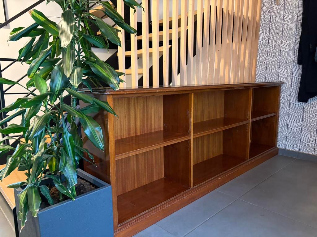 Lage boekenkast/planken, Huis en Inrichting, Kasten | Boekenkasten, Ophalen, Met plank(en), Gebruikt, 200 cm of meer