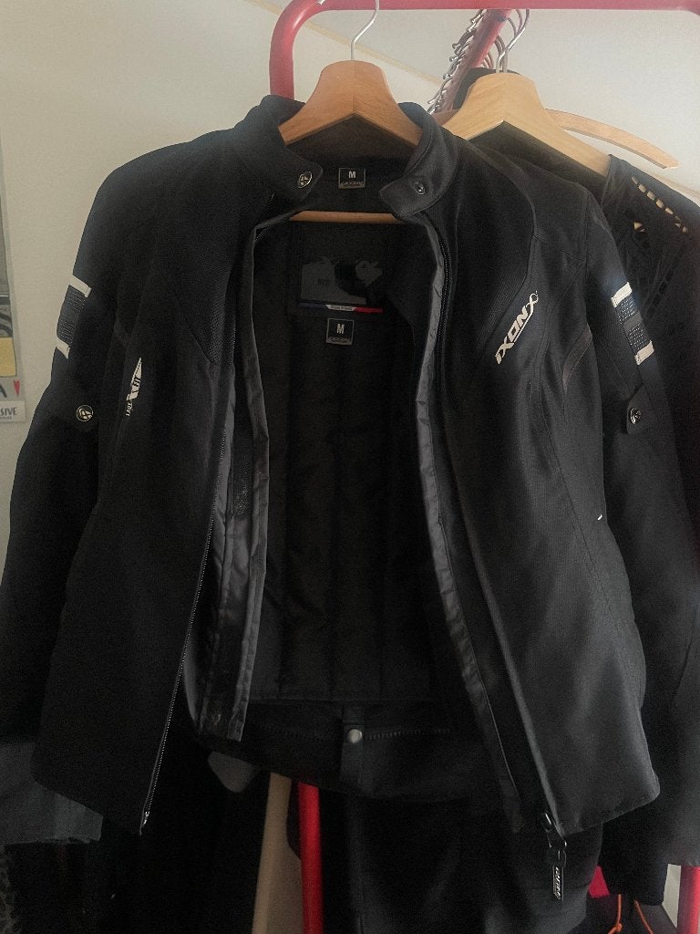 Moto gears (jacket&pants), Seconde main, Vêtements de motocross, Femmes, Enlèvement