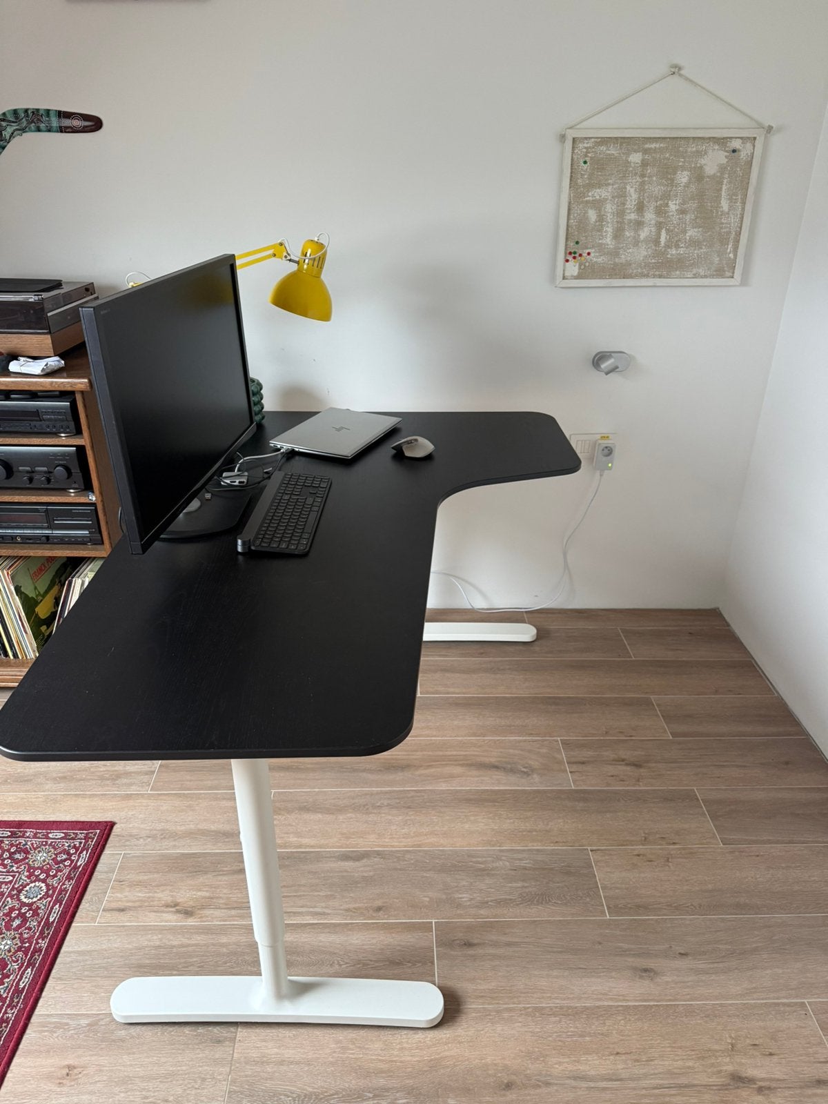 IKEA BEKANT hoekbureau te koop, Huis en Inrichting, Ophalen, Hoekbureau, Zo goed als nieuw, IKEA