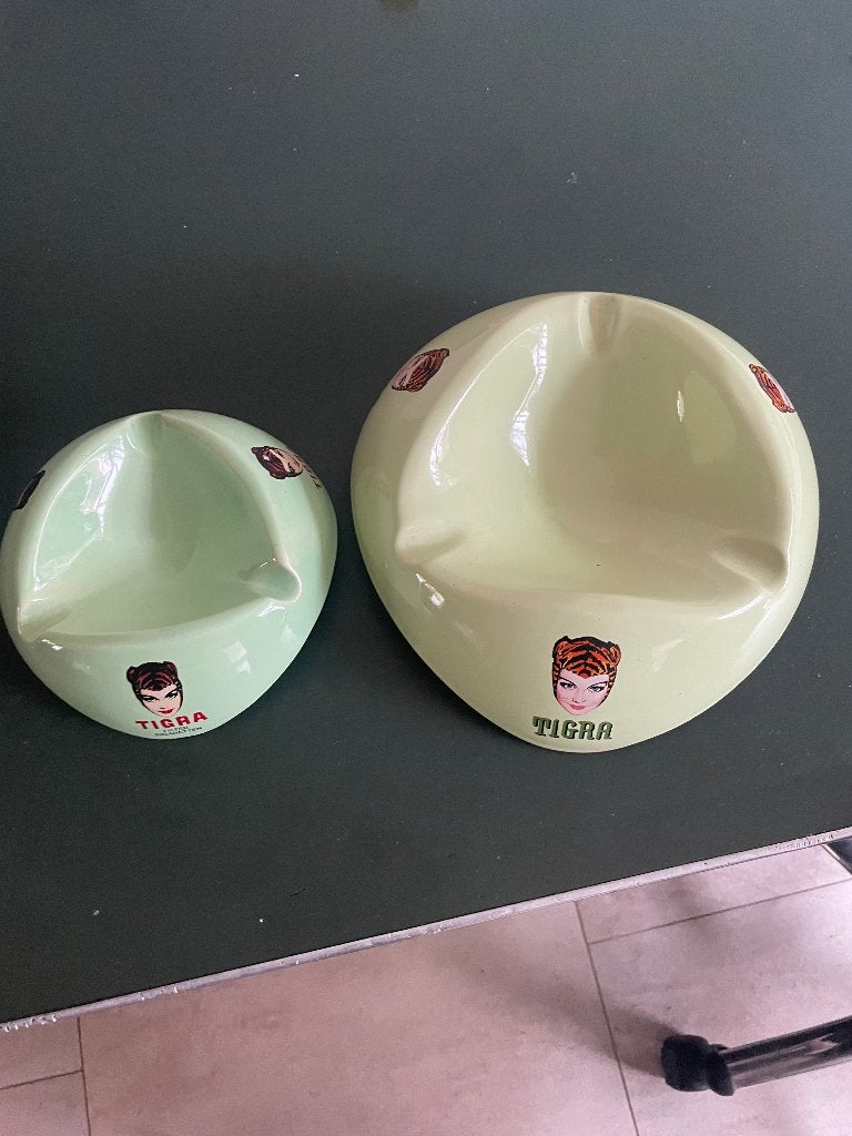Asbakken Tigra, Ophalen, Gebruikt