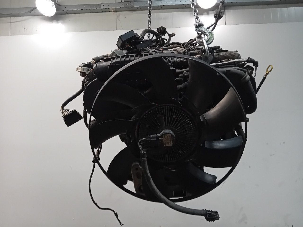Motor Land Rover Discovery, Onderdelen@venauto.nl, Van der Ven Autorecycling B.V., Ettenseweg 76, 4706 PB Roosendaal, The Netherlands