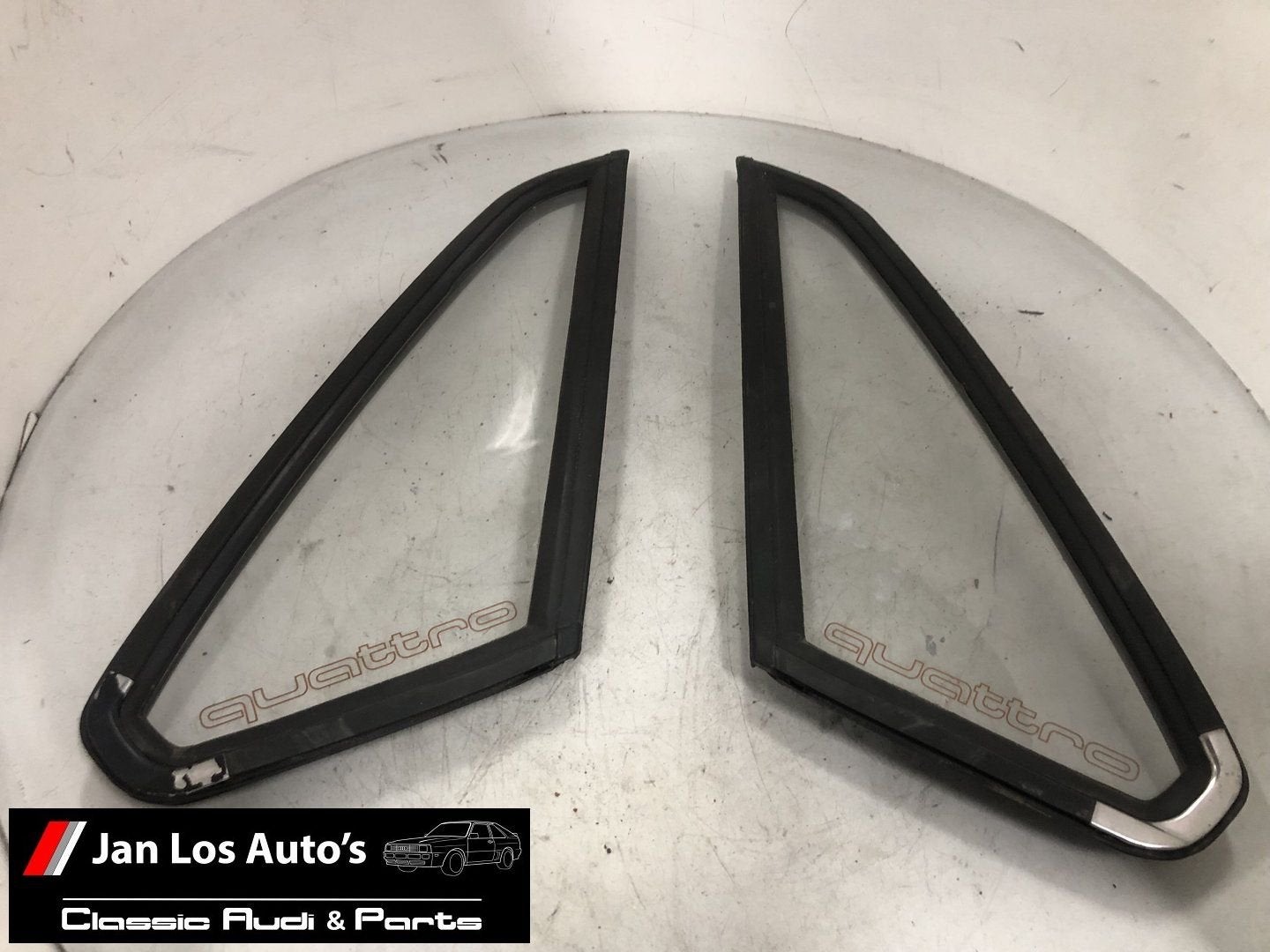 Audi 80 B2 ruit c stijl l + r met quattro opschrift, -, Audi, Utilisé, -