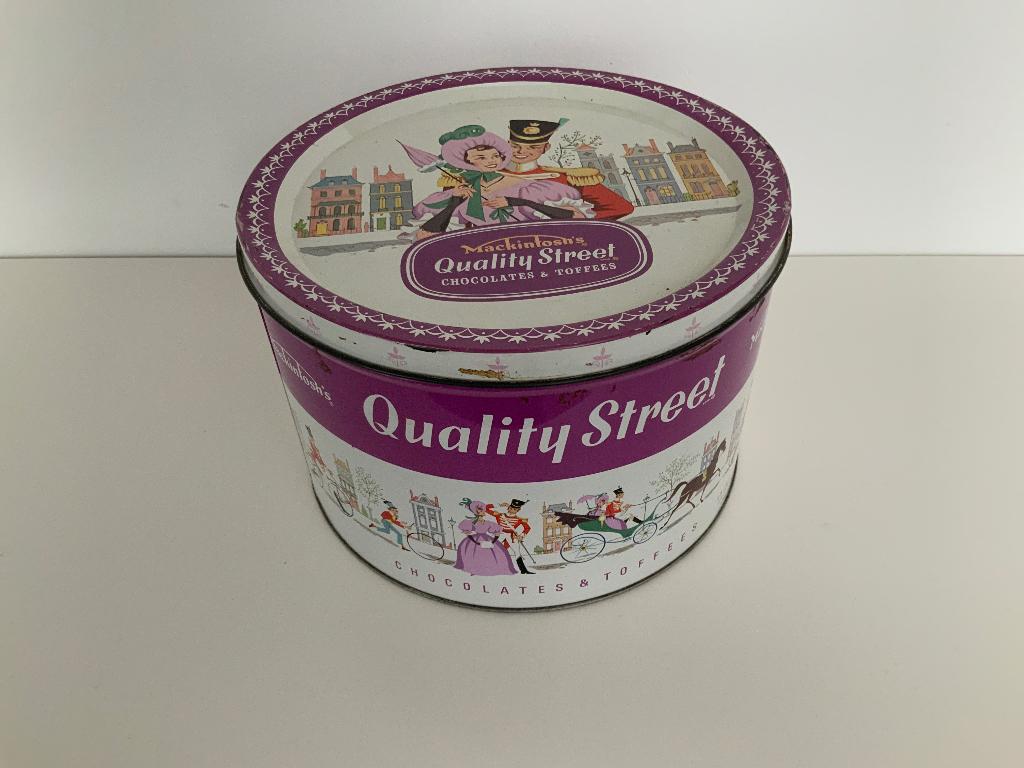 “Qualität street” Mackintosh blik, Ophalen, Gebruikt