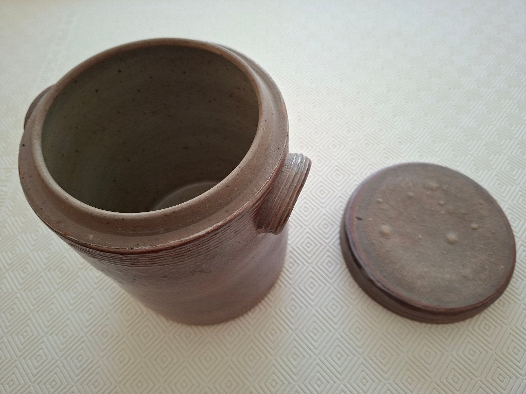 Oude vetpot van steengoed met deksel, Antiek en Kunst, Ophalen