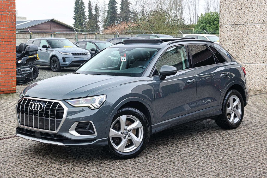 Audi Q3 PANORAMISCH-DAK*AUTOMAAT*ZETELVERW*APPLE-CARPLAY*, Autos, Audi, Argent ou Gris, Achat, Euro 6, Entreprise