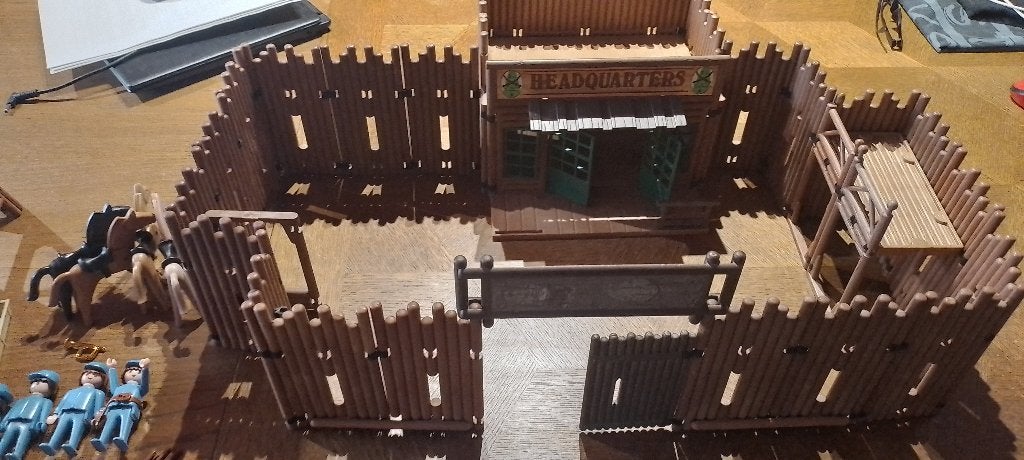 playmobil fort, Enfants & Bébés, Jouets | Playmobil, Enlèvement ou Envoi, Utilisé